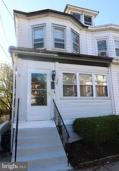 327 BERT AVE, Trenton, NJ 08629