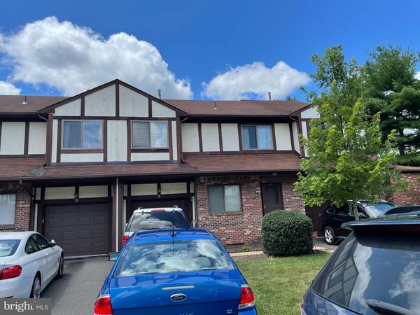 3 DEVONSHIRE, Ewing, NJ 08628