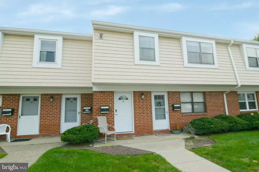 912 SILVER, Hamilton, NJ 08690