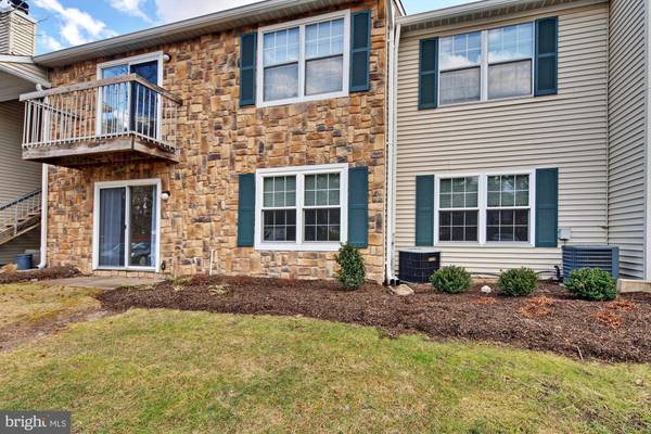 34 AZALEA CT, Lawrenceville, NJ 08648