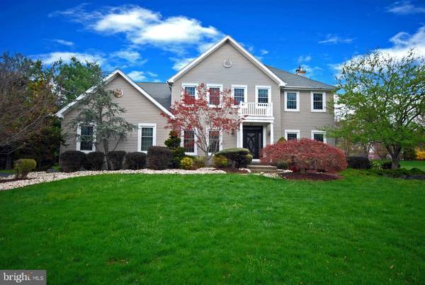 23 SAPPHIRE DR, Princeton Junction, NJ 08550