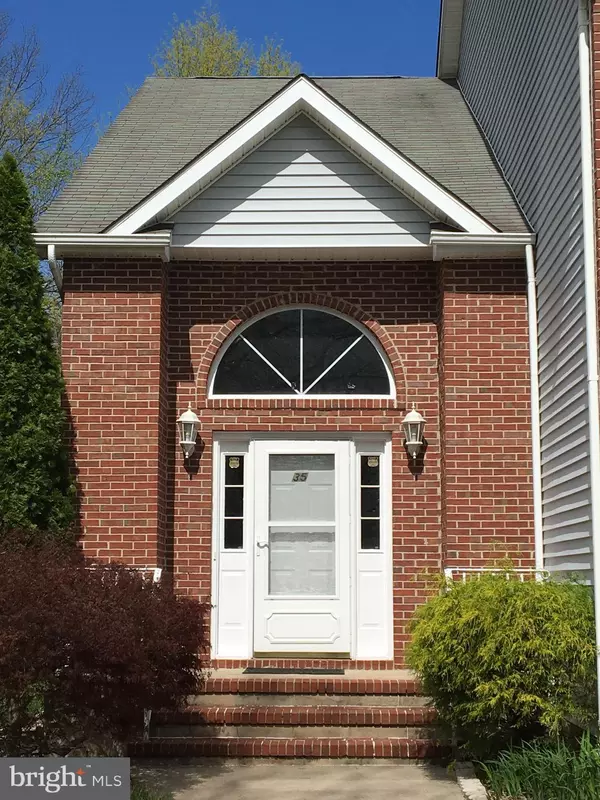 Lawrence Township, NJ 08648,35 PORT MERCER RD