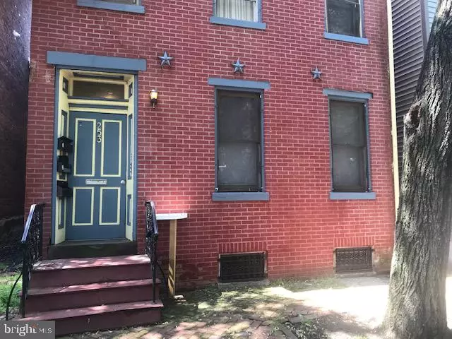 253 MERCER ST, Trenton, NJ 08611