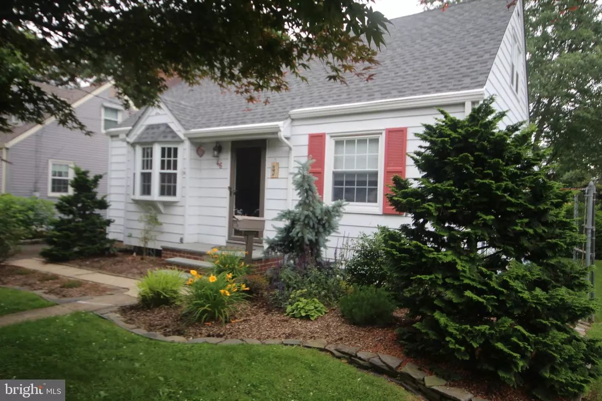 Hamilton, NJ 08620,46 GRANDVIEW AVE