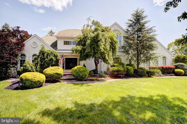 17 GLACIER DR, Princeton Junction, NJ 08550