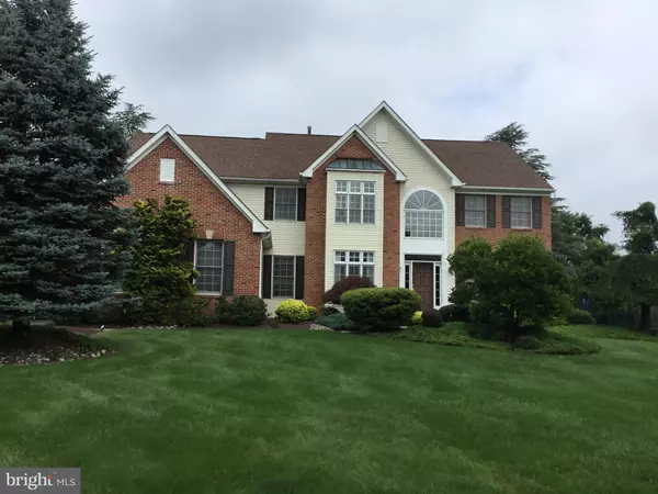 24 BROOKSHIRE DR, Robbinsville, NJ 08691