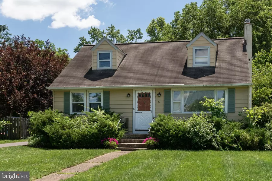 19 BAKUN WAY, Ewing, NJ 08638