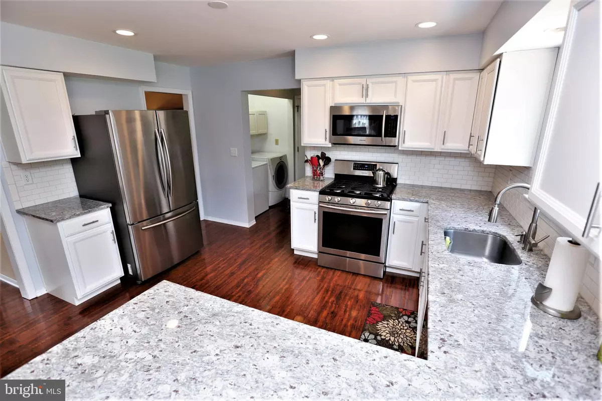 Princeton Junction, NJ 08550,2 FINDLEY LN