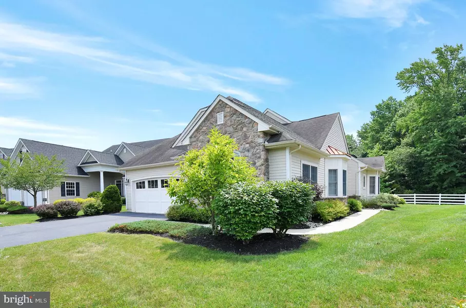 55 MURANO DR, Princeton Junction, NJ 08550