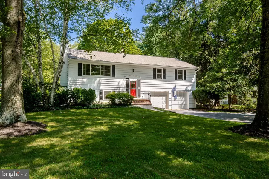 283 CLARKSVILLE RD, Princeton Junction, NJ 08550