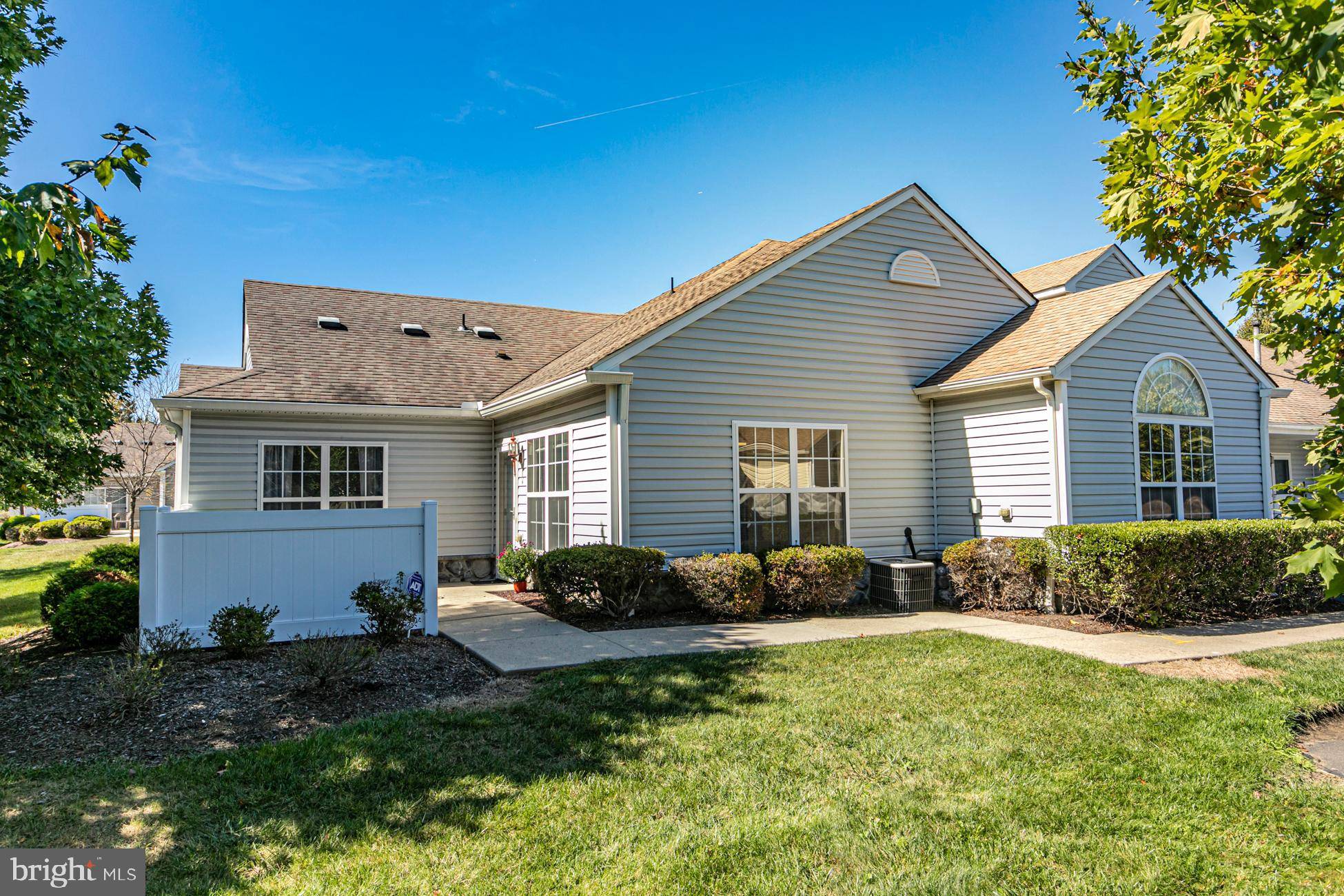 213 FEDERAL POINT BLVD, Lawrenceville, NJ 08648