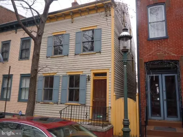 244 MERCER ST, Trenton, NJ 08611