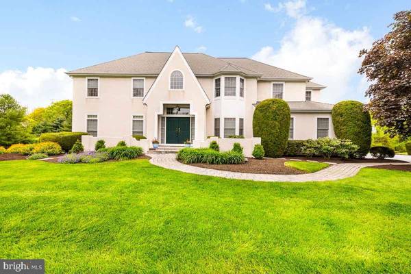 4 GRACE HILL CT, Titusville, NJ 08560