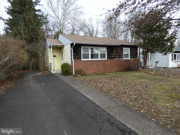 256 CLAMER RD, Trenton, NJ 08628