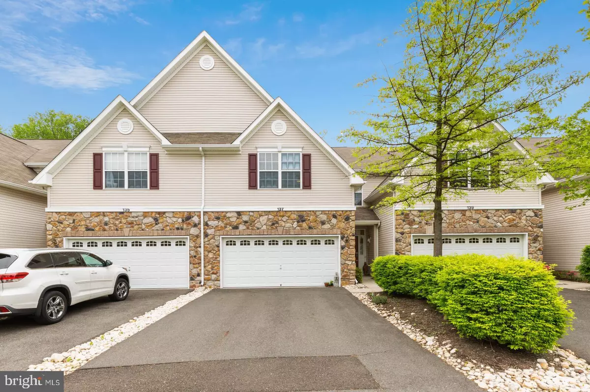 Pennington, NJ 08534,137 NEWMAN CT