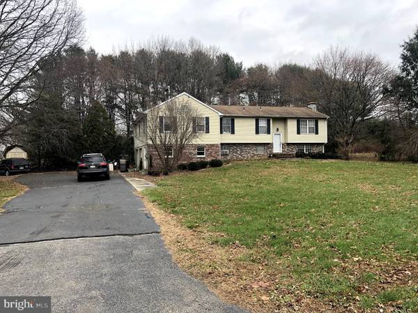 63 NURKO RD, Millstone Township, NJ 08535