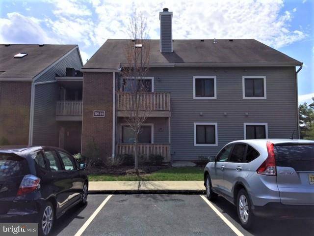 214 RAVENS CREST DR E, Plainsboro, NJ 08536