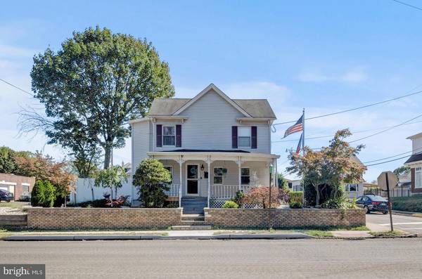 196 MAIN ST, South River, NJ 08882