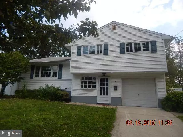 6 MAPLE DR, Monroe Township, NJ 08831