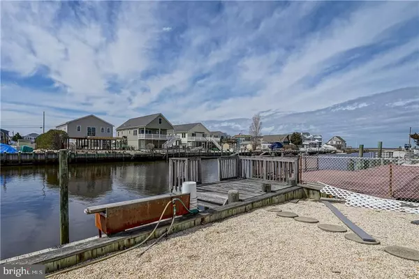 Tuckerton, NJ 08087,1 W HUDSON DR