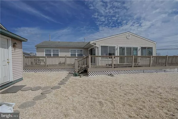 Tuckerton, NJ 08087,1 W HUDSON DR