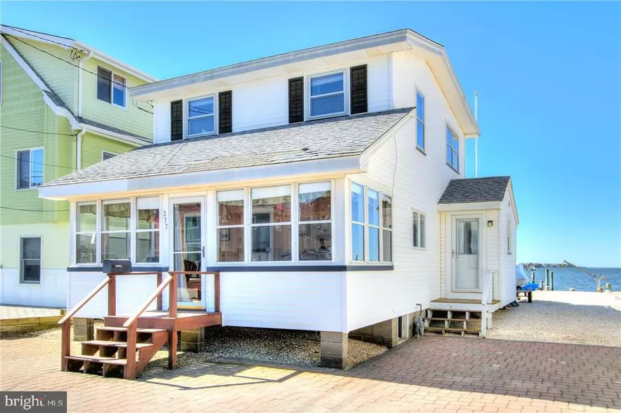 232 W 27TH ST, Ship Bottom, NJ 08008