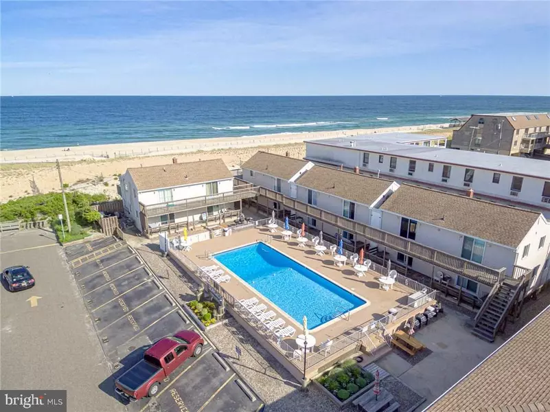 20 AMBER ST #D1, Beach Haven, NJ 08008