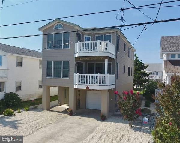 18 E 13TH ST, Long Beach Township, NJ 08008