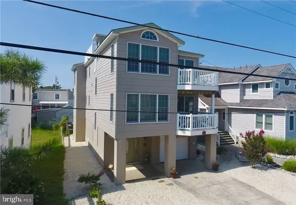 Long Beach Township, NJ 08008,18 E 13TH ST