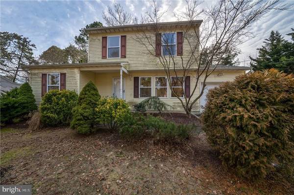 1308 AMSTERDAM AVE, Toms River, NJ 08757