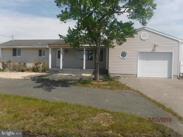 1852 CABLE DR, Toms River, NJ 08753