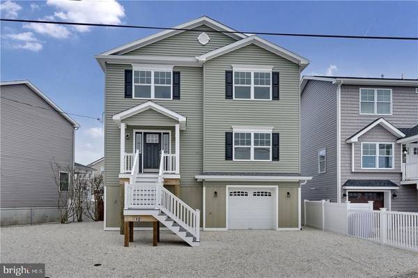 12 RONNIE DR, Manahawkin, NJ 08050