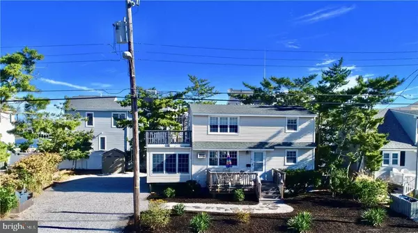 17 W CAROLINA AVE, Long Beach Township, NJ 08008