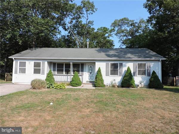 39 OAKLEAF DR, Tuckerton, NJ 08087