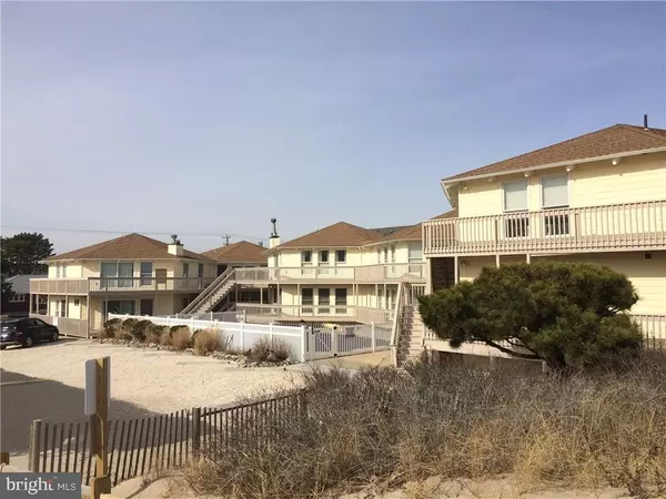 Beach Haven, NJ 08008,1 MARINE ST #5