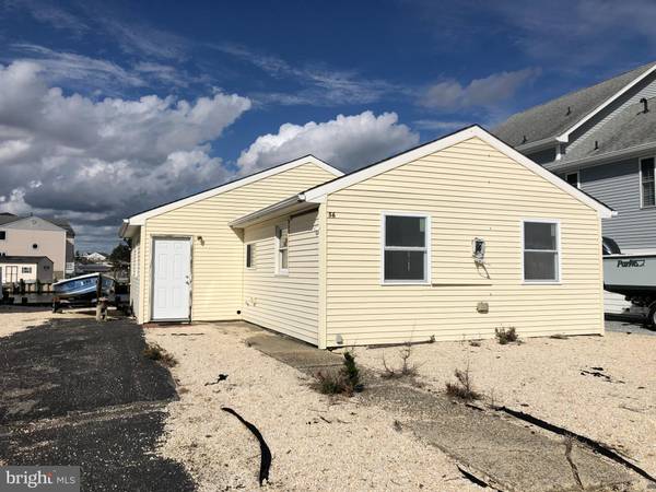 56 S SPINNAKER DR, Tuckerton, NJ 08087