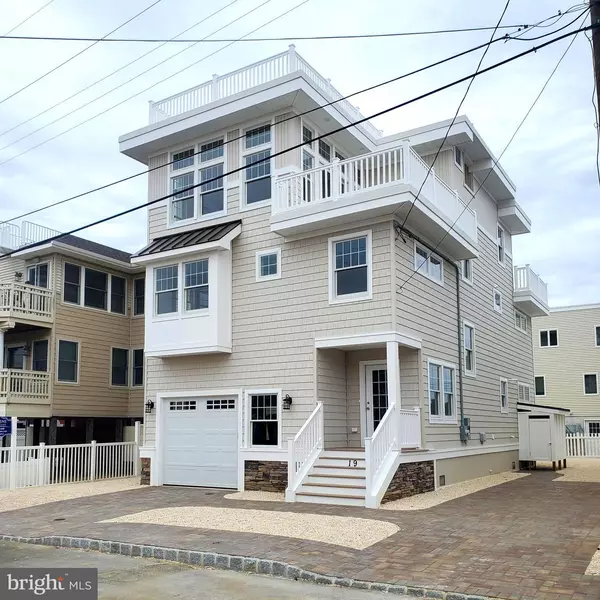 Long Beach Township, NJ 08008,19 E 38TH ST E