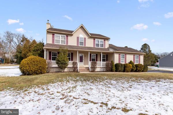 52 HAMPSHIRE CT, New Egypt, NJ 08533