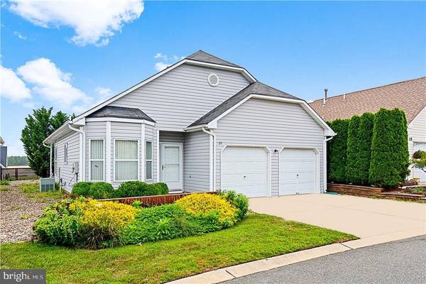 23 HIGHLAND DR, Manahawkin, NJ 08050