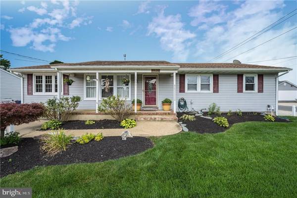 1053 TILLER AVE, Beachwood, NJ 08722