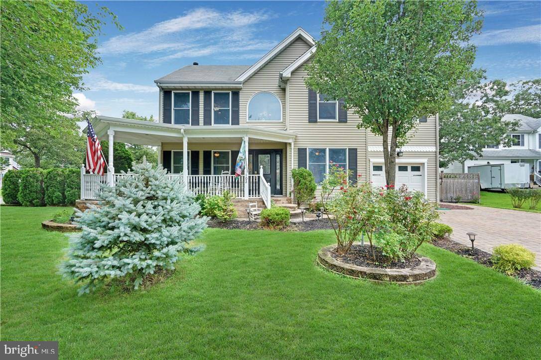 102 HOLLOW OAK LN, Manahawkin, NJ 08050