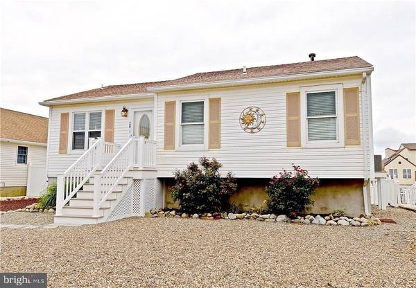 28 BENJAMIN BLVD, Manahawkin, NJ 08050