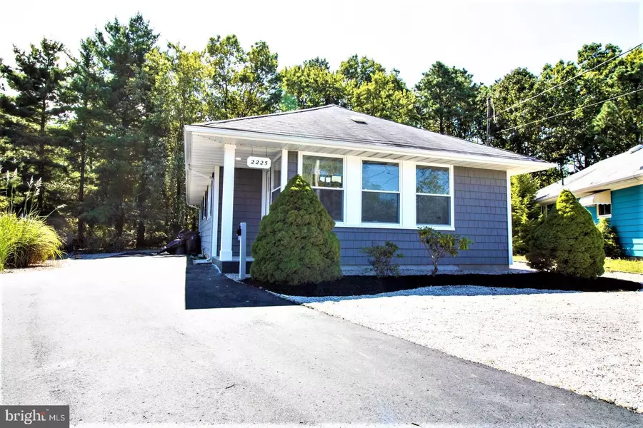 2225 HOVSONS BLVD, Toms River, NJ 08753