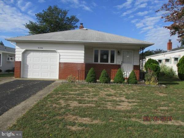 260 BONAIRE DR, Toms River, NJ 08757