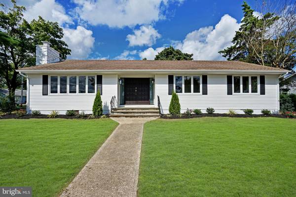 28 PARKERS POINT BLVD, Forked River, NJ 08731