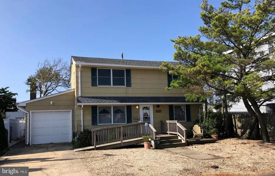 6 E RHODE ISLAND, Long Beach Township, NJ 08008