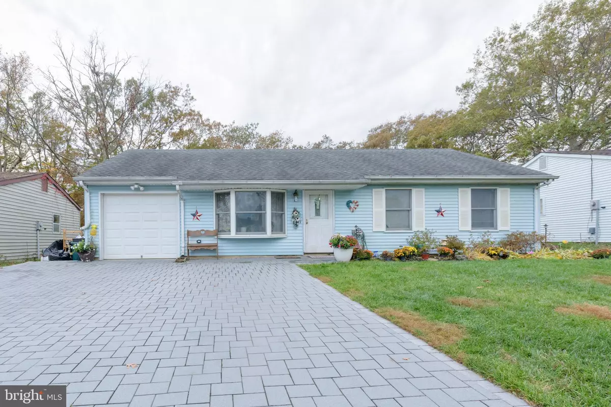 Barnegat, NJ 08005,5 MIDSHIP DR