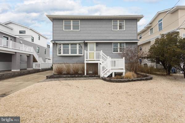 413 N BARNEGAT AVE, Surf City, NJ 08008