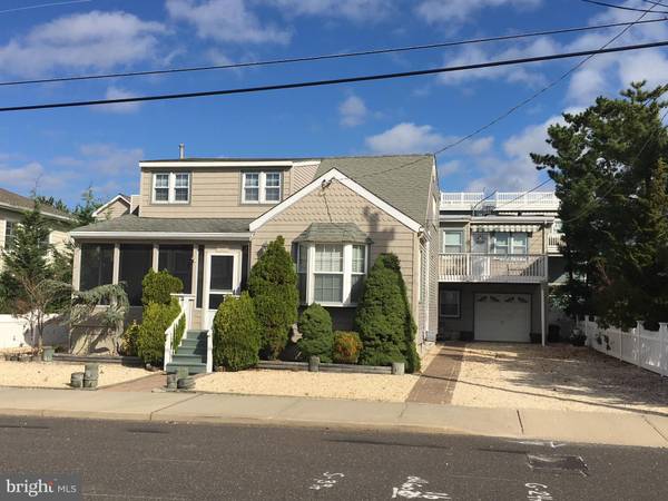 121 E NEW JERSEY AVE, Long Beach Township, NJ 08008