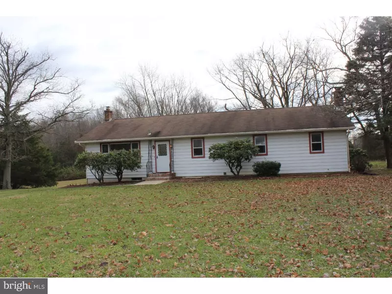 270 HARRISONVILLE LAKE RD, Pilesgrove, NJ 08098